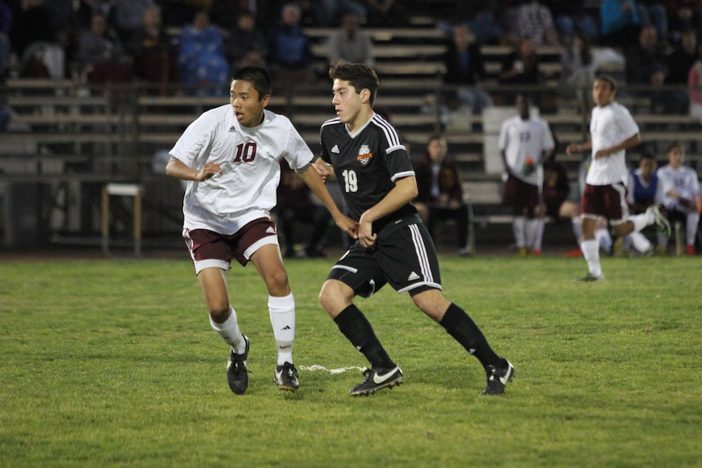 Thumbnail for Boys’ soccer loses lead against Burbank to face 4-2 defeat