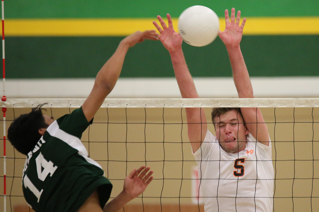 Thumbnail for Boys’ volleyball falls to Temple City in second league loss