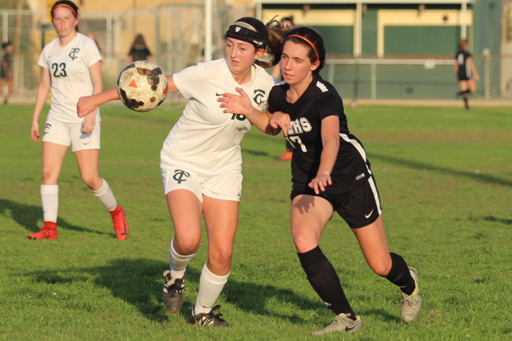 Thumbnail for Girls’ soccer clinches a Rio Hondo League title with a victory over Temple City