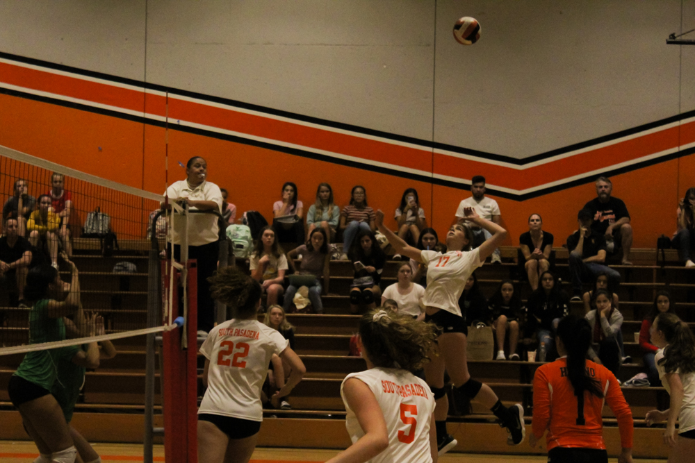 Thumbnail for Girls’ volleyball continues hot stretch with win over La Cañada