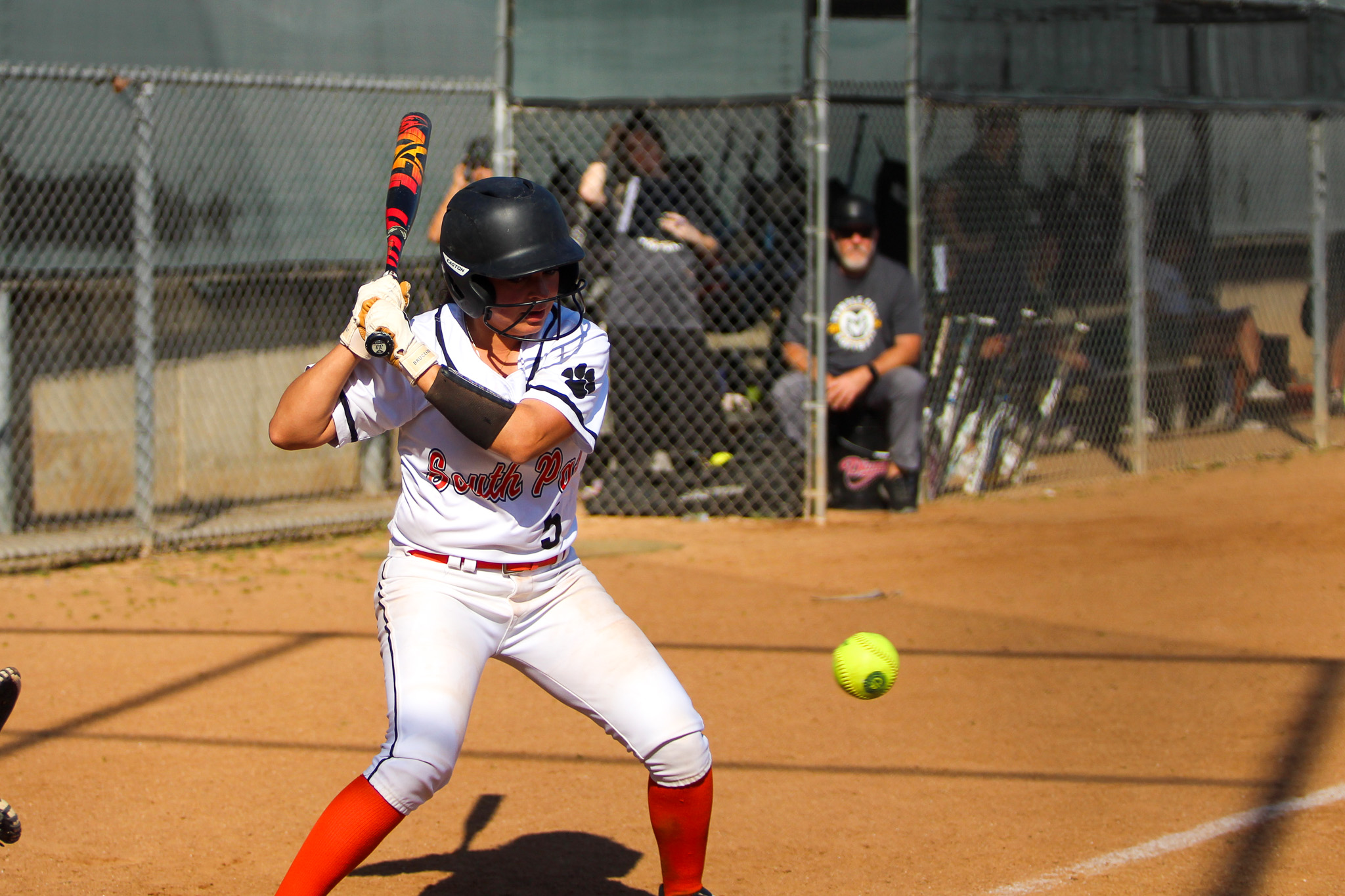 SPHS softball fails to catch up with La Cañada