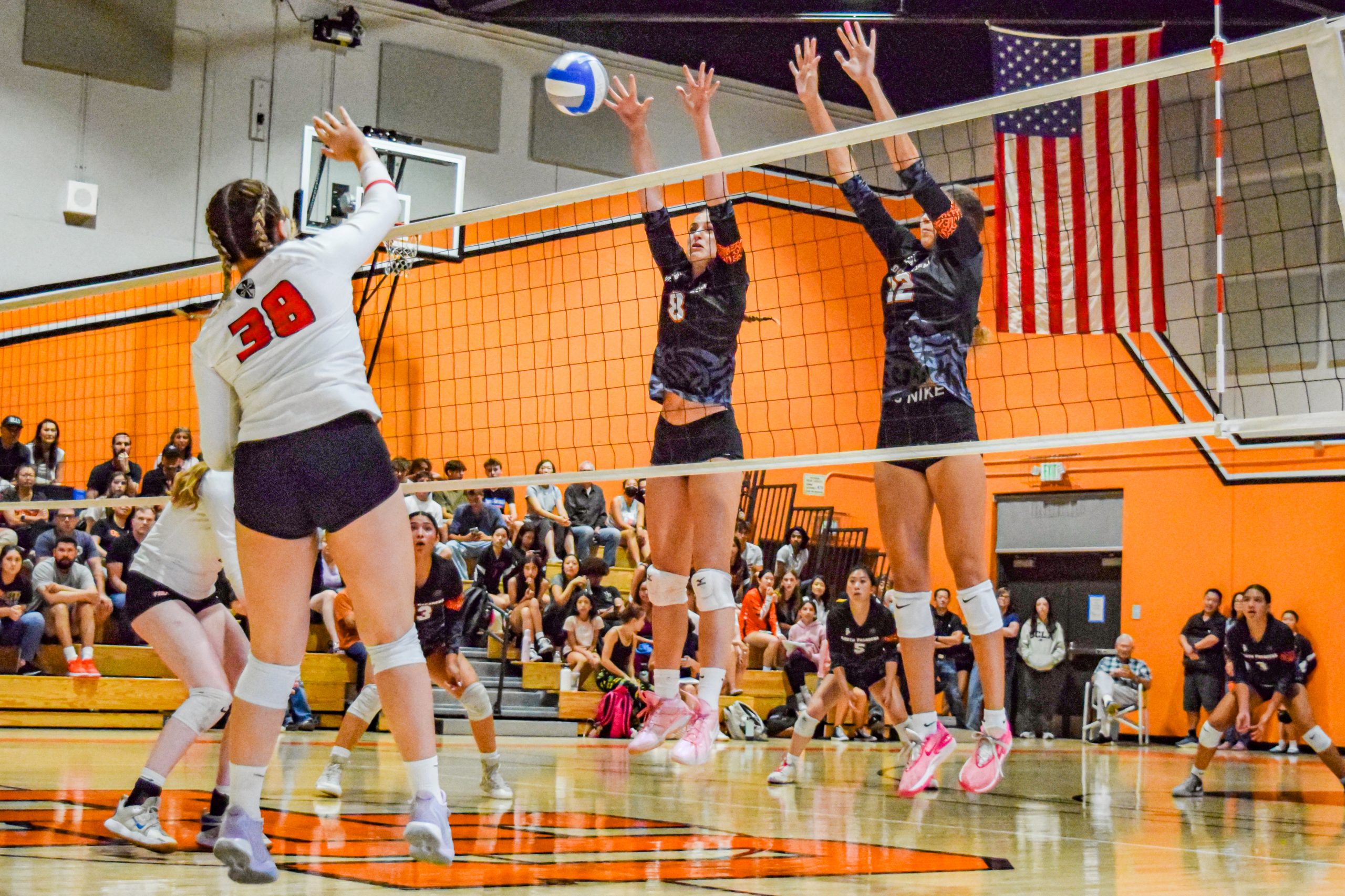 Girls volleyball’s spirits remain high after 2-3 loss to Flintridge Sacred Heart