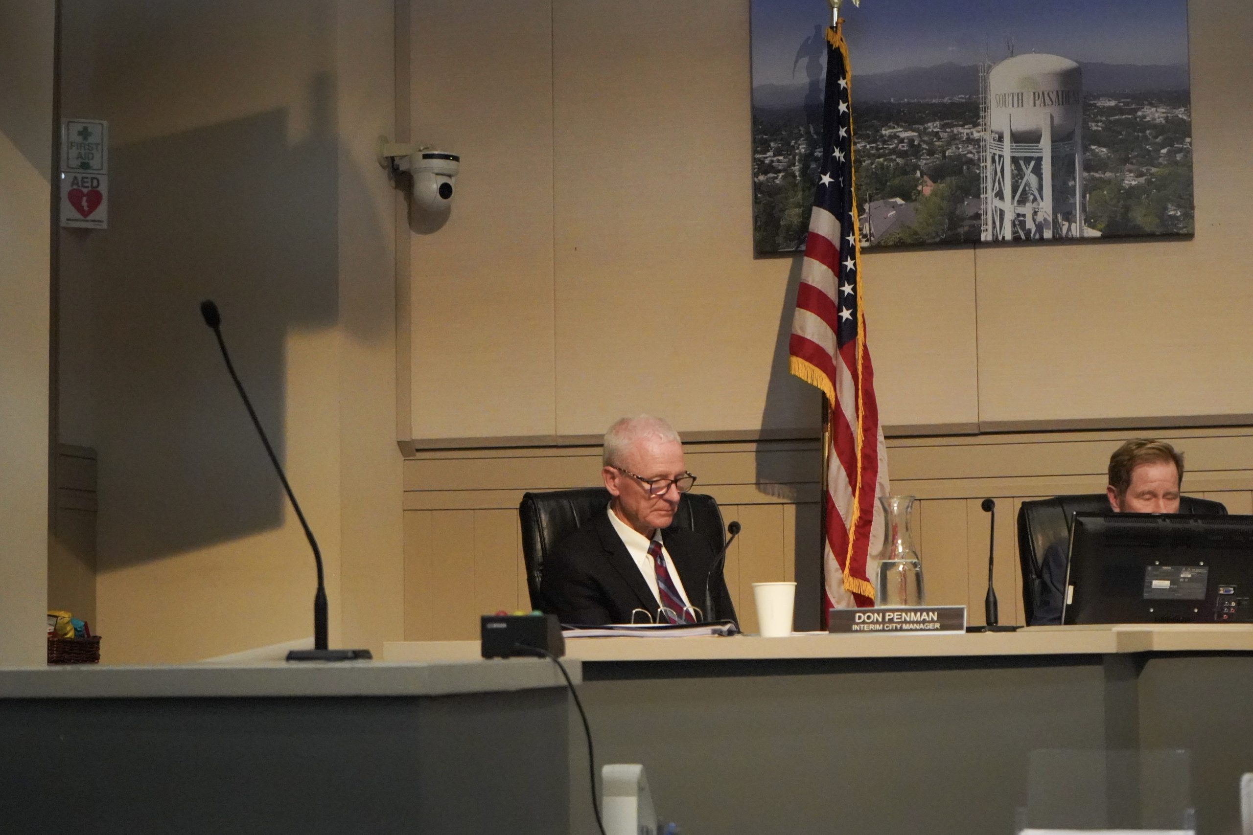 City Council approves new solid waste collection agreement with Athens