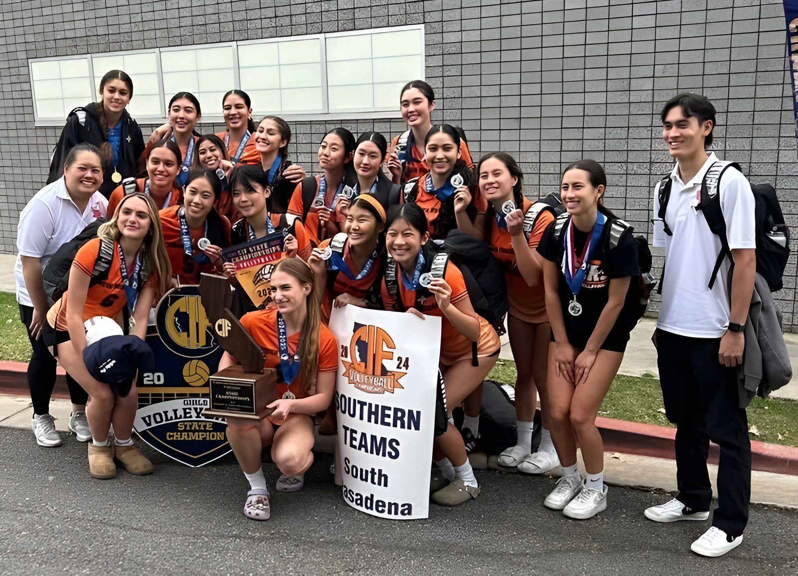 Girls’ volleyball crowned Division IV State Champions after reverse sweep