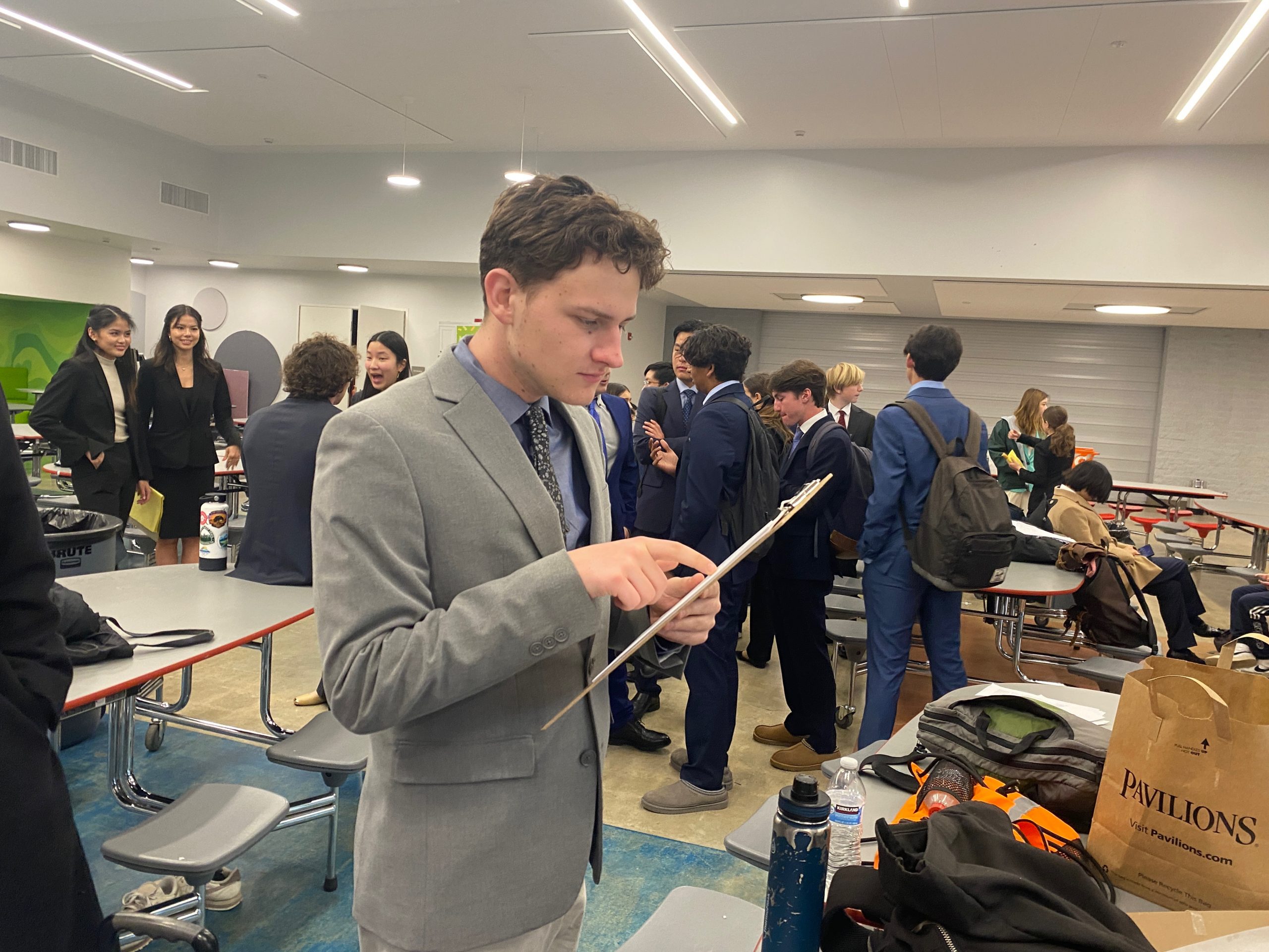 SPHS Speech and Debate competes in Debate State Qualifiers