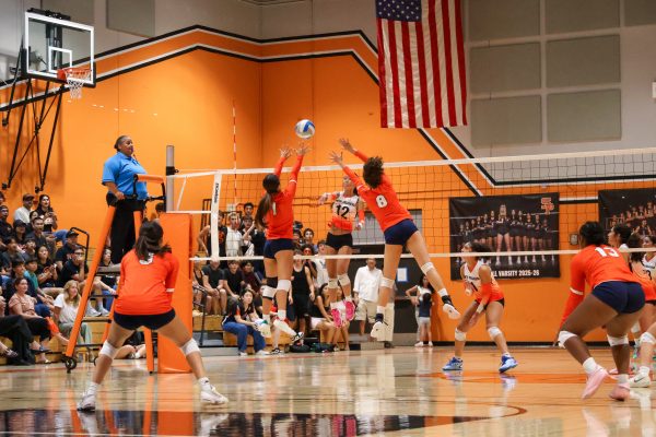 Girls Volleyball loses to Polytechnic High School 
